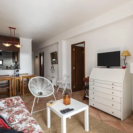 Hopstays Casa De Zanao 1 - De S Joao - Daire Albufeira